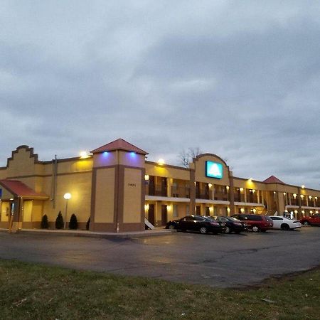 Indy Southwestern Inn-South อินเดียนาโพลิส ภายนอก รูปภาพ