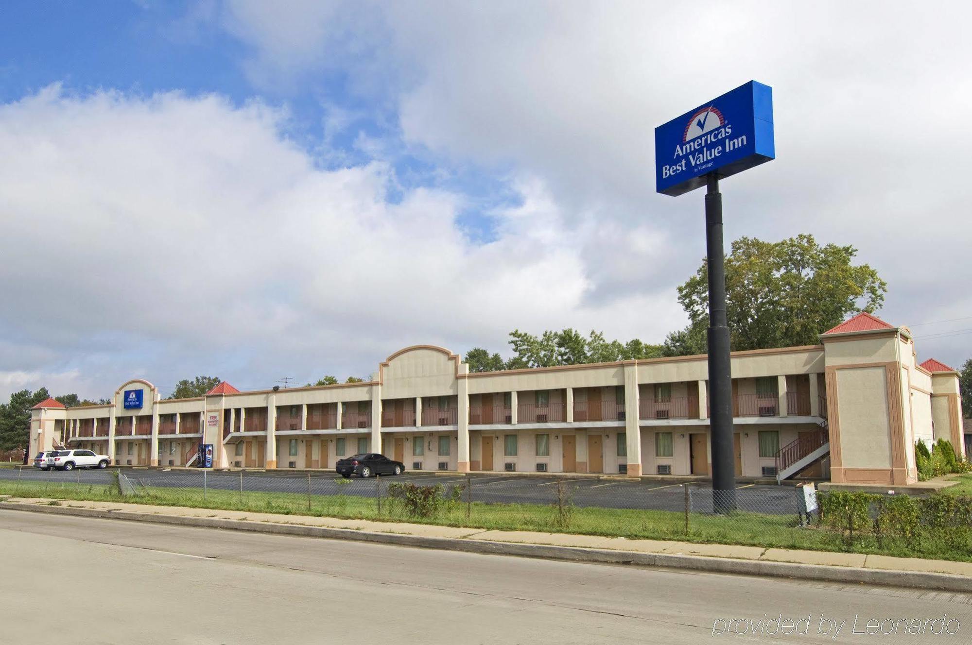 Indy Southwestern Inn-South อินเดียนาโพลิส ภายนอก รูปภาพ