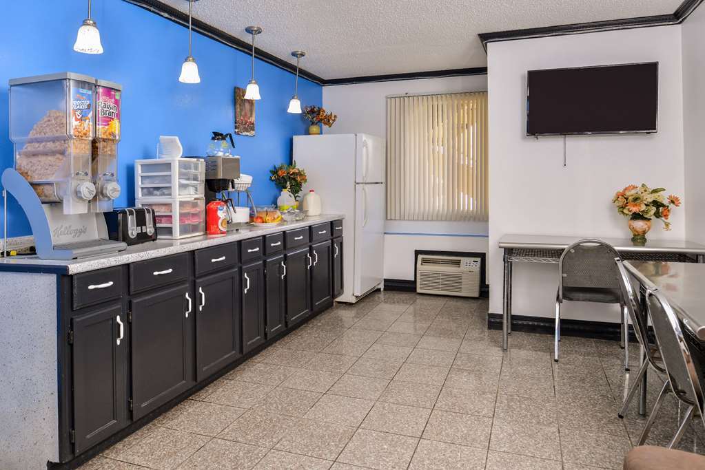 Indy Southwestern Inn-South อินเดียนาโพลิส ร้านอาหาร รูปภาพ