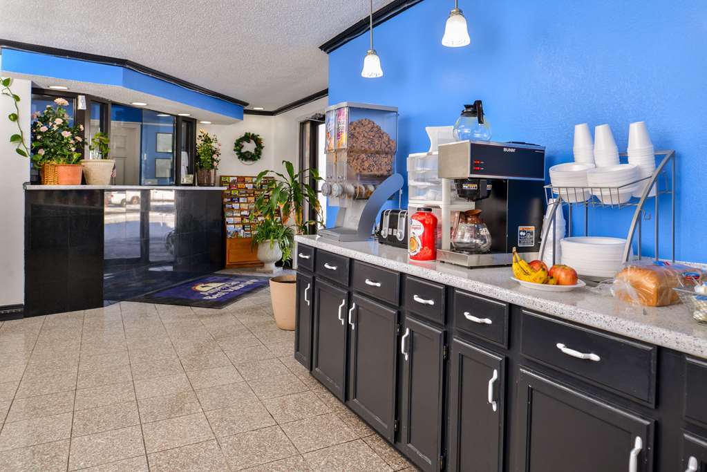 Indy Southwestern Inn-South อินเดียนาโพลิส ร้านอาหาร รูปภาพ