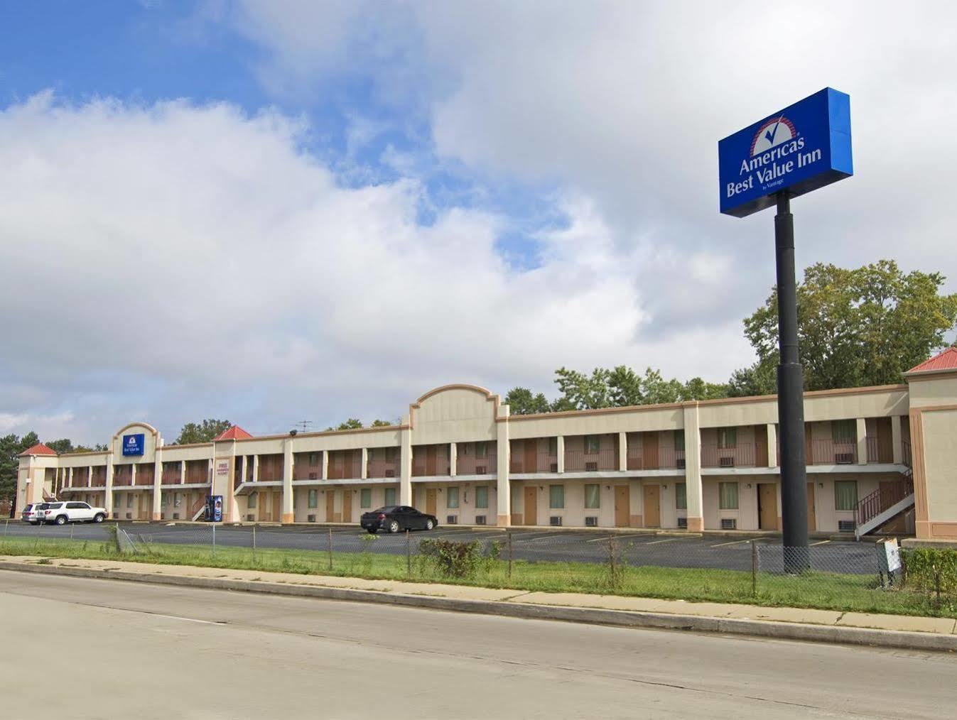 Indy Southwestern Inn-South อินเดียนาโพลิส ภายนอก รูปภาพ